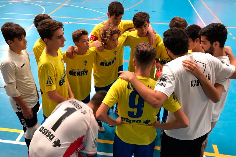 El Cádiz CF Virgili Juvenil golea al Alchoyano y el Cadete al Jerez 1993