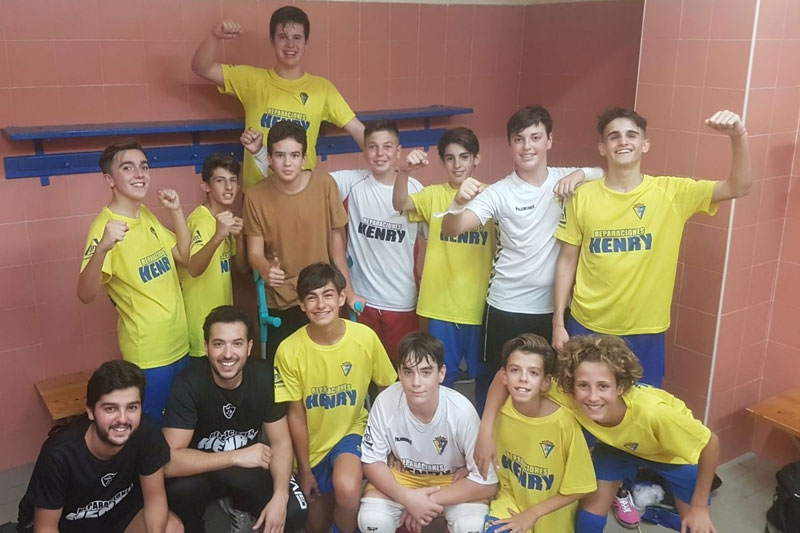 El Cádiz CF Virgili Cadete venció en el derbi local ante San Felipe Neri