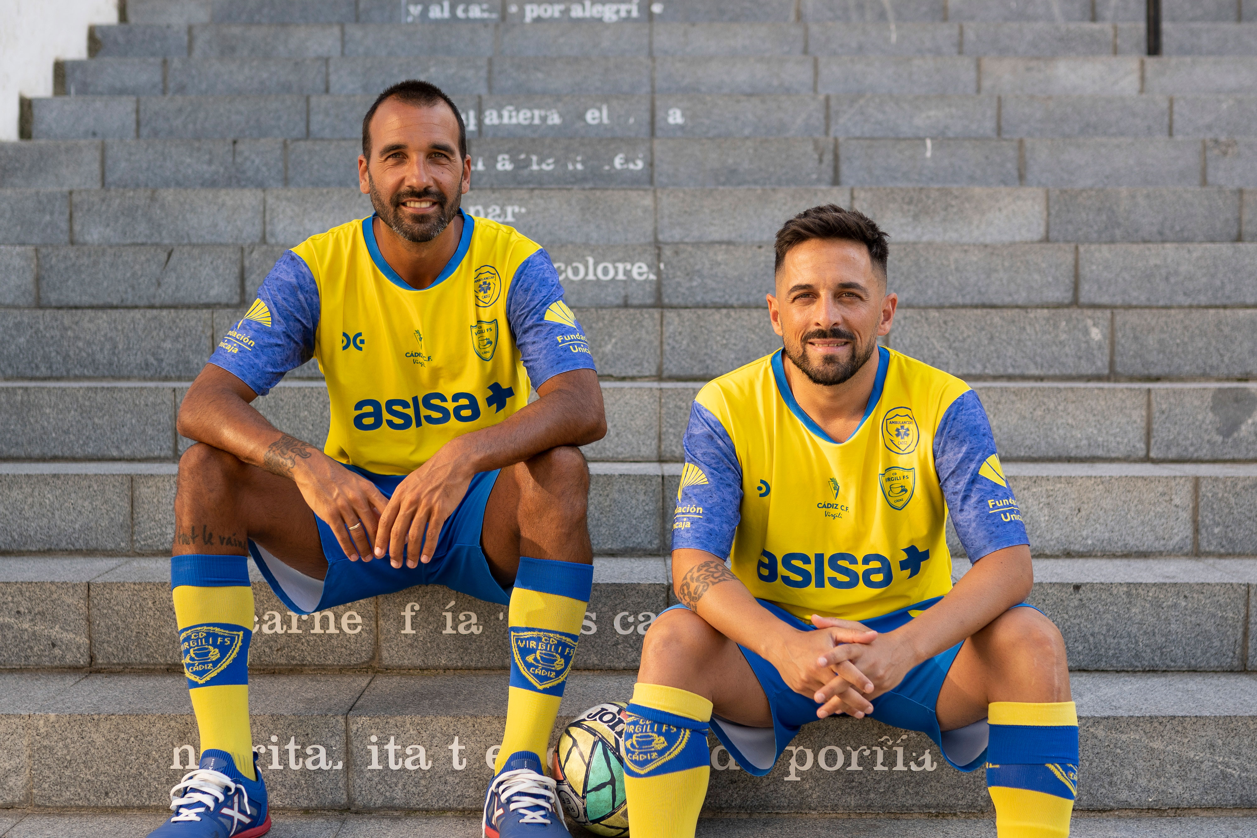 OFICIAL | Carlitos y Jesulito, primeros fichajes del CD Virgili Cádiz 2024-2025